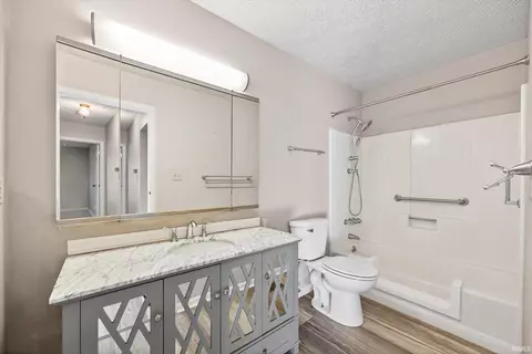 1157 E Commons Dr, Bloomington, IN 47401 photo 33