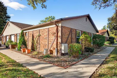 1157 E Commons Dr, Bloomington, IN 47401 photo 36