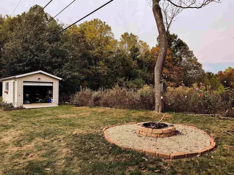 1211 E Prairie Dr, Bloomington, IN 47408 photo 25