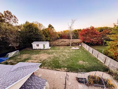 1211 E Prairie Dr, Bloomington, IN 47408 photo 28