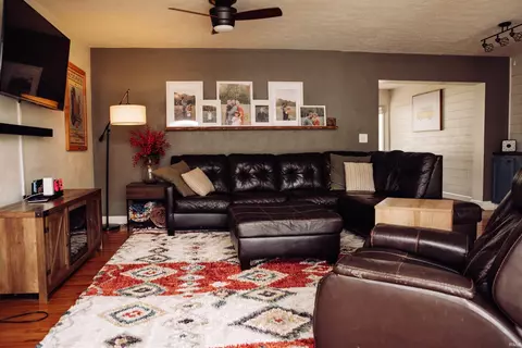1211 E Prairie Dr, Bloomington, IN 47408 photo 5