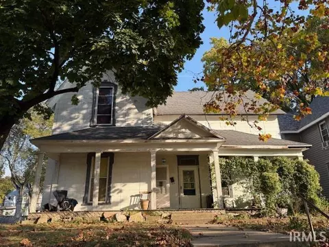 702 W 6th St, Marion, IN 46953