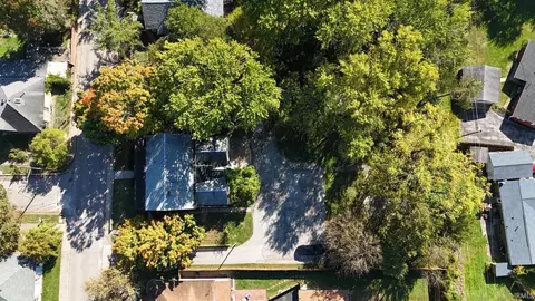 View/Area - 823 N Maple St, Bloomington, IN 47404 photo 1 of 2