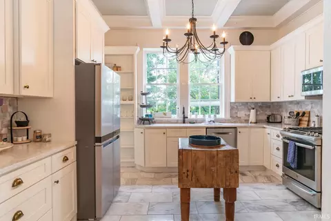 Kitchen - 401 S High St, Bloomington, IN 47401 photo 1 of 5