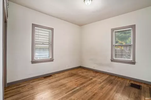 Bedroom - 1402 E Calvert St, South Bend, IN 46613 photo 1 of 2