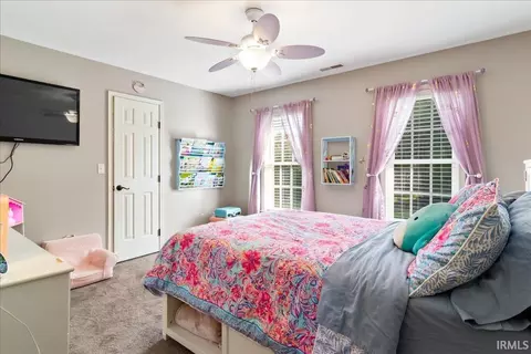 2115 Cobblestone Rd, Jasper, IN 47546 photo 18