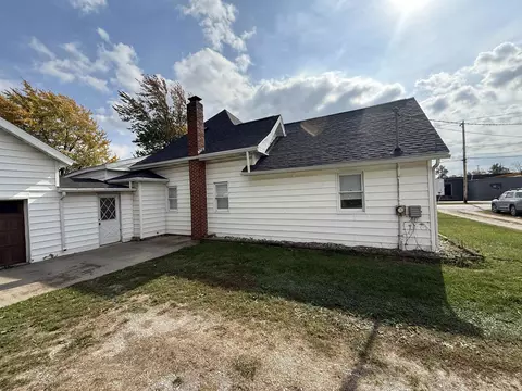 Exterior - 420 E Marion St, Waterloo, IN 46793 photo 6 of 8