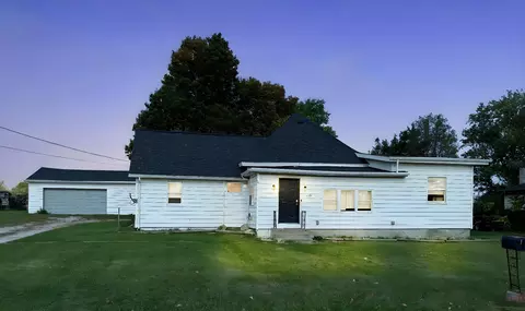Exterior - 420 E Marion St, Waterloo, IN 46793 photo 1 of 8