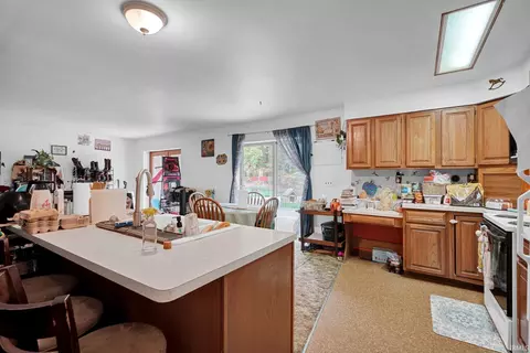 6769 E Gross Ln, Bloomington, IN 47401 photo 5