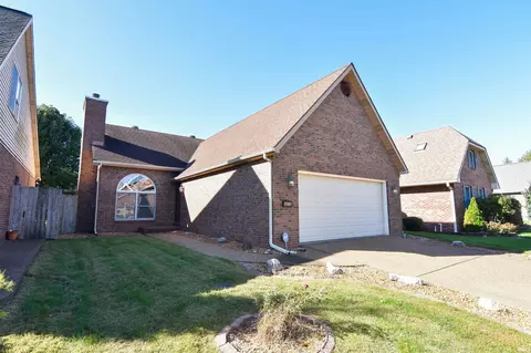 6015 E Walnut St, Evansville, IN 47715