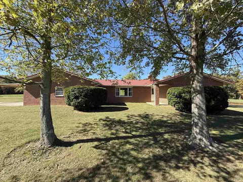 6105 N State Road 59, Linton, IN 47441