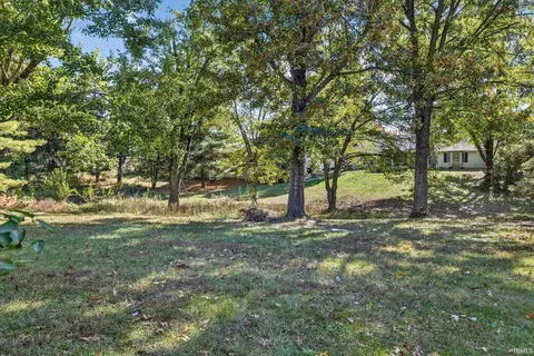 Exterior - 664 12 E Heather Dr, Bloomington, IN 47401 photo 5 of 7
