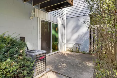 Exterior - 664 12 E Heather Dr, Bloomington, IN 47401 photo 3 of 7