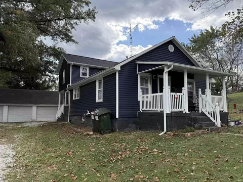 9106 E Oak, Velpen, IN 47590