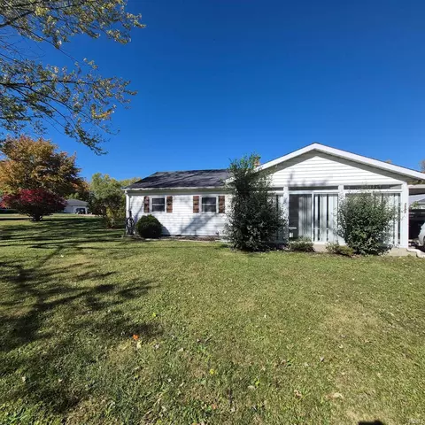 2900 S Chippewa Ln, Muncie, IN 47302