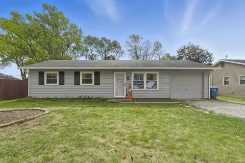 411 Sara Dr, New Haven, IN 46774