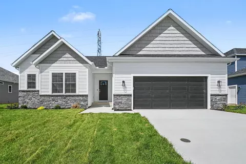 11377 Albany Ridge Dr, Osceola, IN 46561
