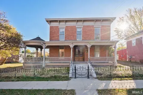 105 S Sycamore St, Galveston, IN 46932