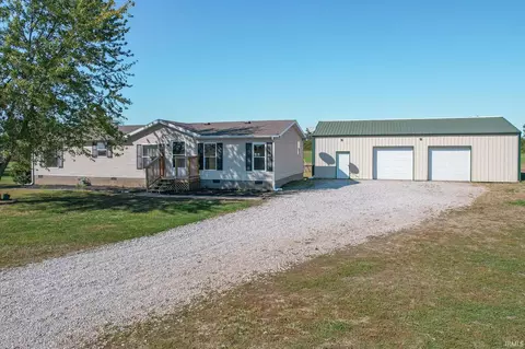 7999 S State Road 165 Rd, Owensville, IN 47665