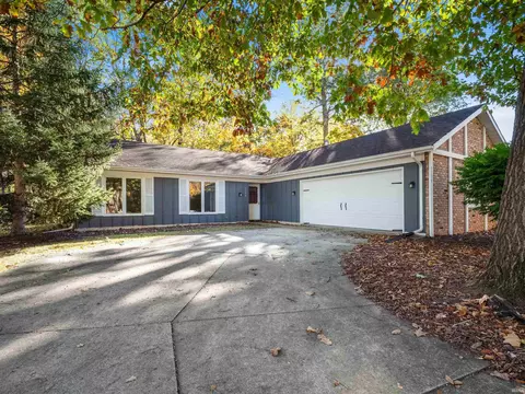 5134 W Arlington Park Blvd, Fort Wayne, IN 46835