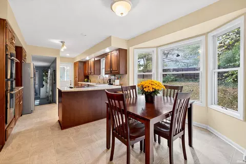 2706 E Hemlock Cir, Bloomington, IN 47401 photo 9