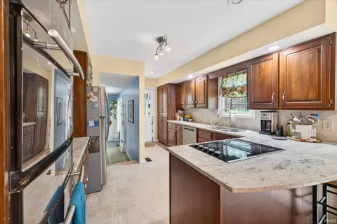 2706 E Hemlock Cir, Bloomington, IN 47401 photo 7