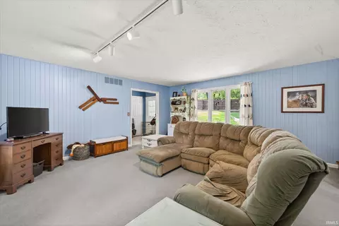 2706 E Hemlock Cir, Bloomington, IN 47401 photo 6