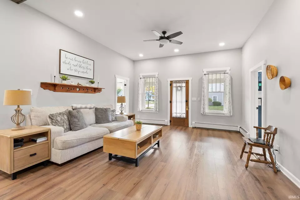 Other - 325 N Wayne St, Warren, IN 46792 photo 2 of 7