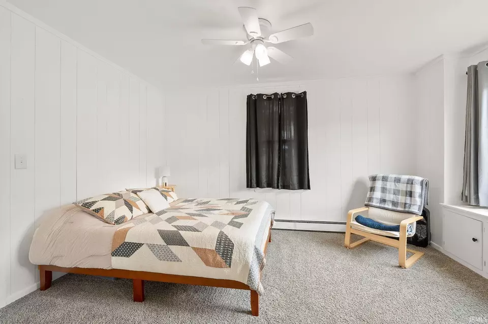 Bedroom - 325 N Wayne St, Warren, IN 46792 photo 5 of 6
