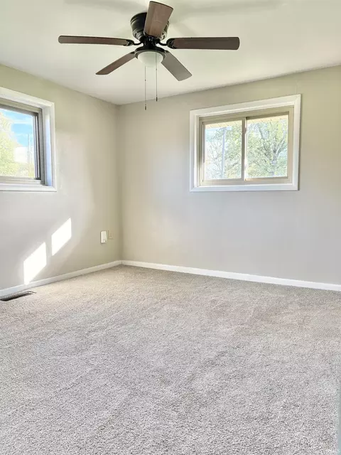 Bedroom - 501 E Beech St, Sullivan, IN 47882 photo 5 of 6