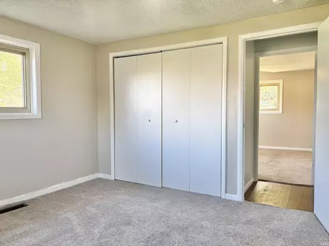 Bedroom - 501 E Beech St, Sullivan, IN 47882 photo 4 of 6