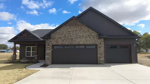 3580 N West Shafer Dr, Monticello, IN 47960
