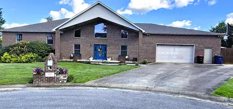 509 Mount Ashley Rd, Evansville, IN 47711