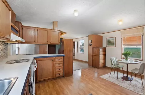 10930 W Yoder Rd, Roanoke, IN 46783 photo 11