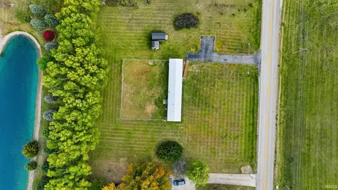 10930 W Yoder Rd, Roanoke, IN 46783 photo 5