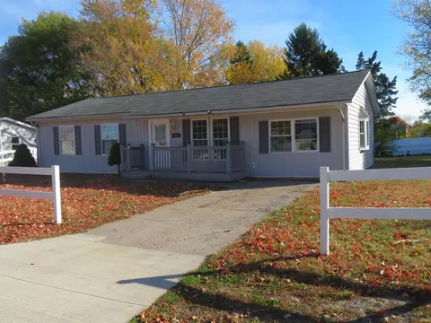 612 Carol Dr, Walton, IN 46994