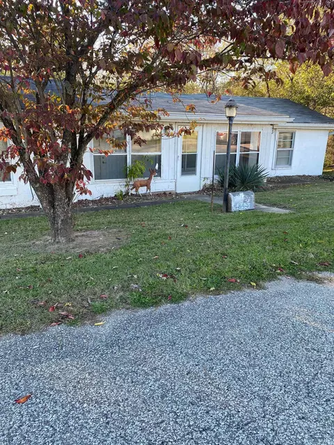 845 Smith Ave, Oolitic, IN 47451 photo 1
