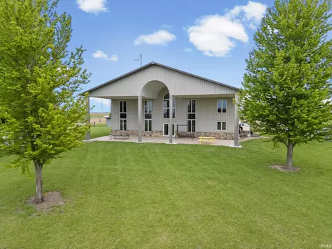8796 S Us 231, Brookston, IN 47923