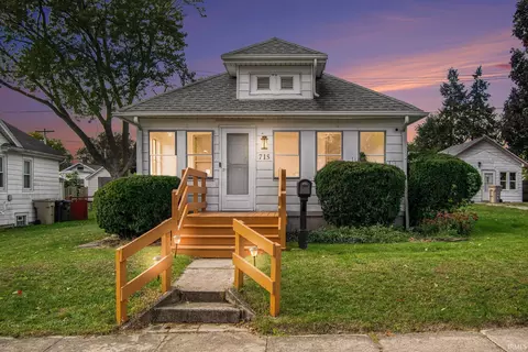 715 S 35 St, South Bend, IN 46615