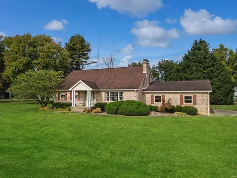 6977 Boyer Rd, Newburgh, IN 47630