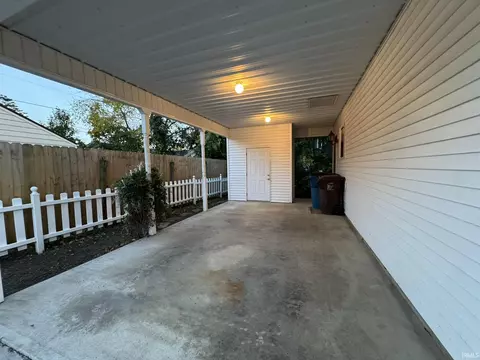 104 E Harrison St, Fairmount, IN 46928 photo 24