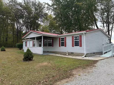 410 W Jackson St, Edwardsport, IN 47528