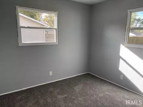 707 Crestview Dr, Marion, IN 46952 photo 5