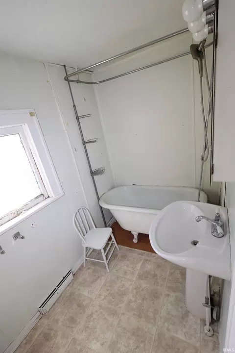 Bath - 1617 E 4th St, Mishawaka, IN 46544 photo 1 of 2