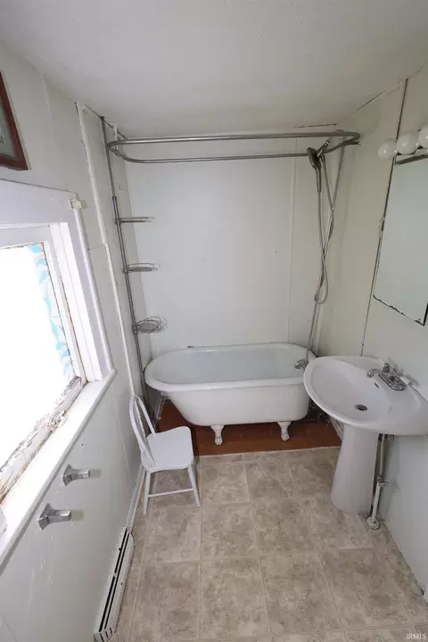 Bath - 1617 E 4th St, Mishawaka, IN 46544 photo 2 of 2