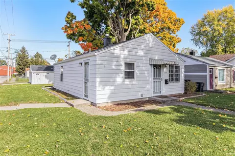 1901 E Calvert St, South Bend, IN 46613