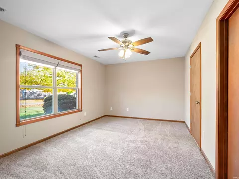 Bedroom - 1905 Maple Ln, Garrett, IN 46738 photo 7 of 10