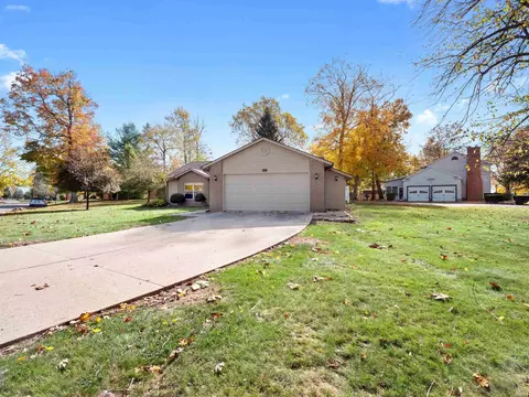 Exterior - 1905 Maple Ln, Garrett, IN 46738 photo 3 of 8