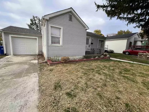 704 E Walnut St, Kokomo, IN 46901 photo 3