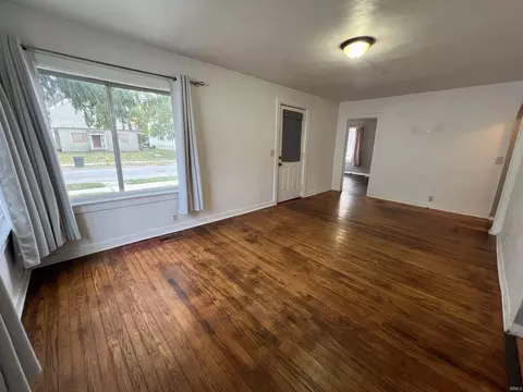 704 E Walnut St, Kokomo, IN 46901 photo 7
